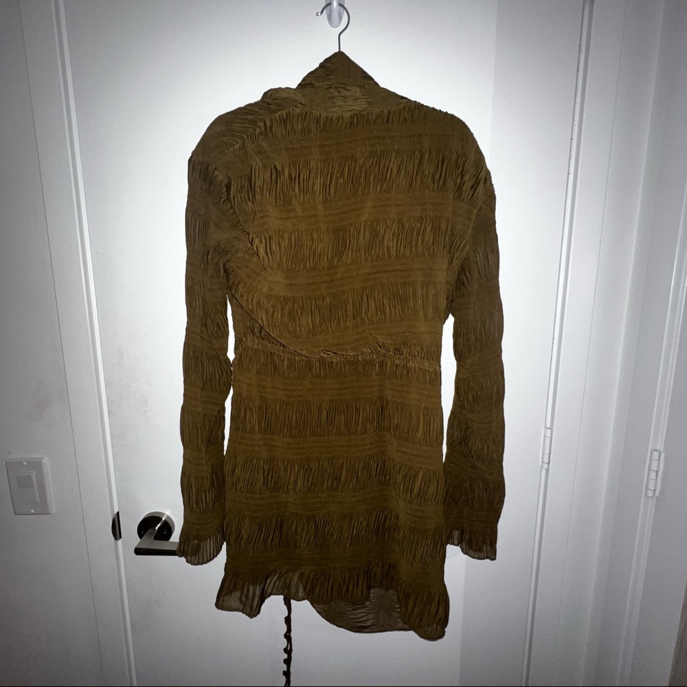 Plus Olive Plisse Textured Ruched Shirt Dress - Size 12 - Picture 3 of 4